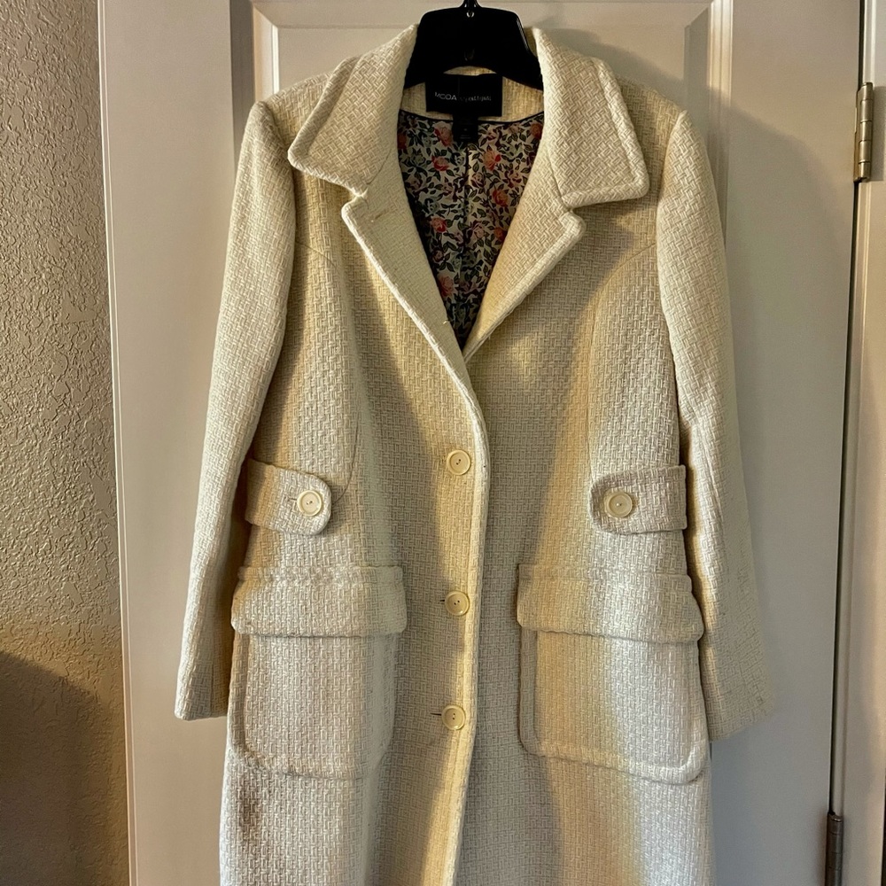 Wool cream coat